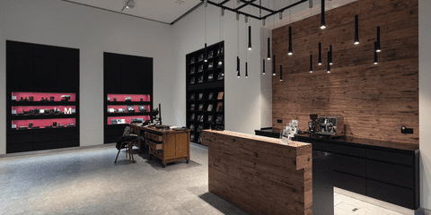 Leica-Store-Leitz-Park-Wetzlar-Inside-1512x1008_teaser-480×320